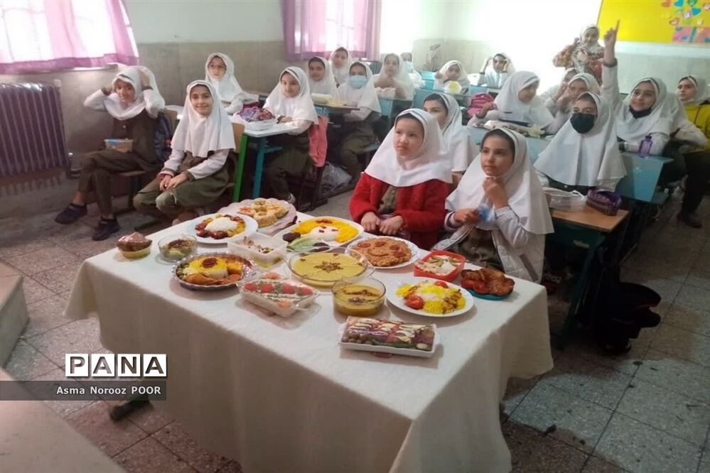 جشنواره غذای سالم درآموزشگاه الله‌اکبر اسلامشهر