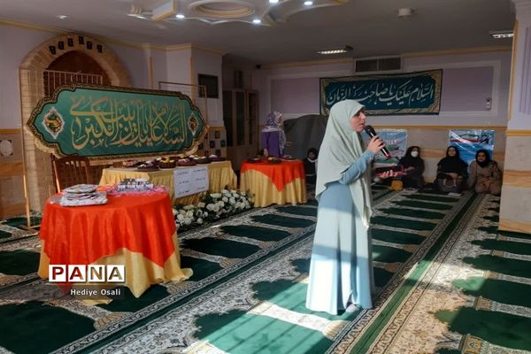 جشن میلاد حضرت زینب(س) و گرامیداشت روز پرستار در آموزشگاه شهید اورکی اسلامشهر