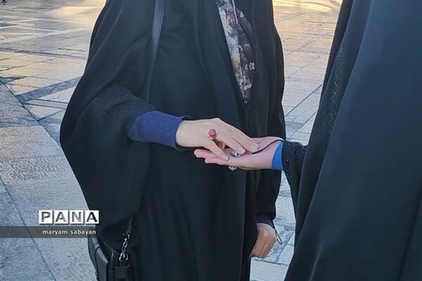 اجرای طرح حریر حیا در حرم سید علاءالدین شیراز