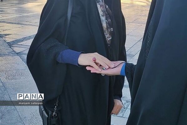 اجرای طرح حریر حیا در حرم سید علاءالدین شیراز