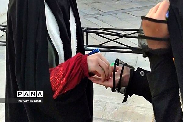 اجرای طرح حریر حیا در حرم سید علاءالدین شیراز