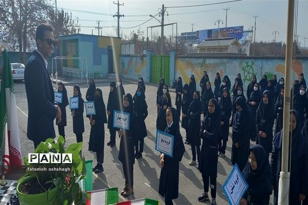 برگزاری المپیاد ورزشی درون مدرسه‌ای در دبیرستان وطن شهرستان طرقبه شاندیز