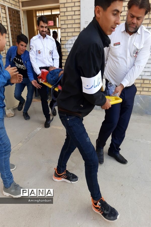 بیست و چهارمین مانور سراسری زلزله و ایمنی در مدارس عشایری خوزستان
