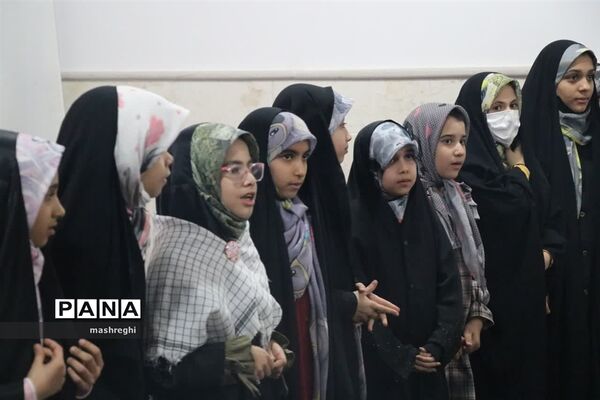 جشن‌ میلاد حضرت زینب (س) و روز پرستار در مدارس وکانون‌های فرهنگی کاشان