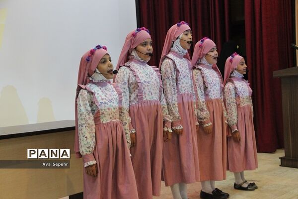 نمایشگاه گروهی طراحی و نقاشی کودکان و نوجوانان موسسه فرهنگی، هنری کوثر اسلامشهر