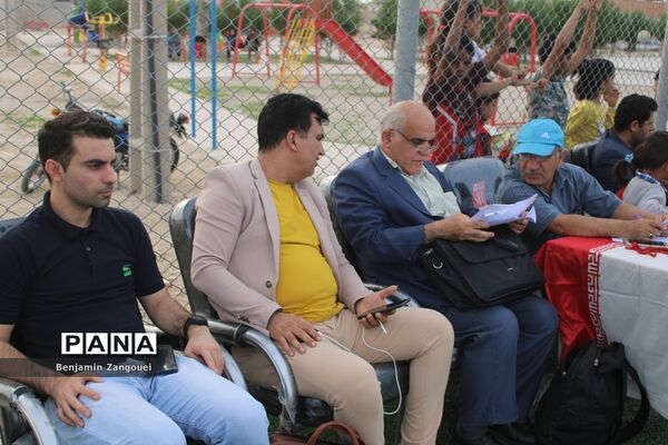 مسابقات مینی فوتبال جام پرچم روستاهای بخش چغادک شهرستان بوشهر