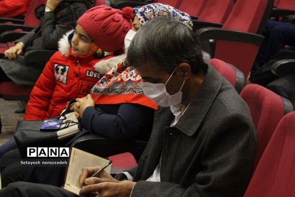 کارگاه مشاوره ویژه اولیا دانش‌آموزان مرکز پرورش استعداد‌های درخشان دارالفنون شهریار