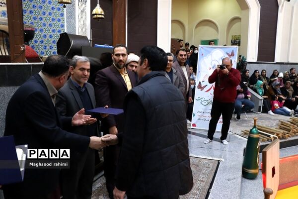 جشن میلاد حضرت زینب (س)‌ و تقدیر از پرستاران و مدافعان سلامت میانه