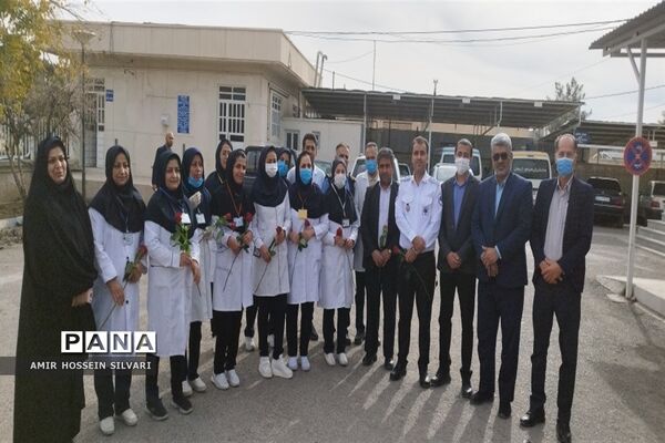 حضور فرهنگیان جهرم در مراکز درمانی و تقدیر از تلاش پرستاران