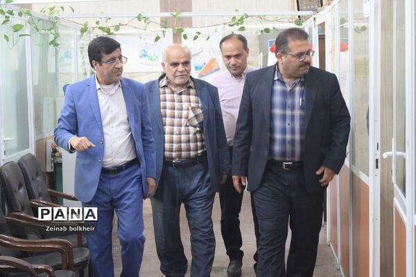 بازدیدمعاون پژوهش  اداره کل آموزش و پرورش استان بوشهر از سازمان دانش‌آموزی