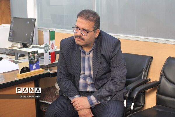 بازدیدمعاون پژوهش  اداره کل آموزش و پرورش استان بوشهر از سازمان دانش‌آموزی