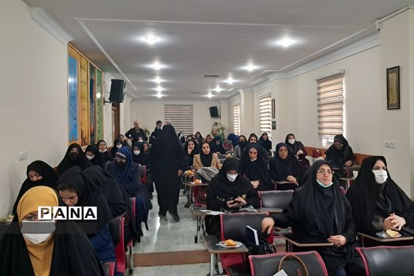 برگزاری کارگاه توانمندسازی معاونان پرورشی و آموزشی در آموزش و پرورش رودهن