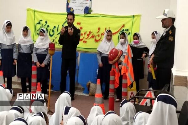 طرح آگاه‌سازی مدارس در محورهای حقوق شهروندی  و آموزش فرهنگ ترافیک در زنجان