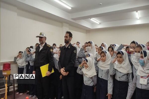 طرح آگاه‌سازی مدارس در محورهای حقوق شهروندی  و آموزش فرهنگ ترافیک در زنجان