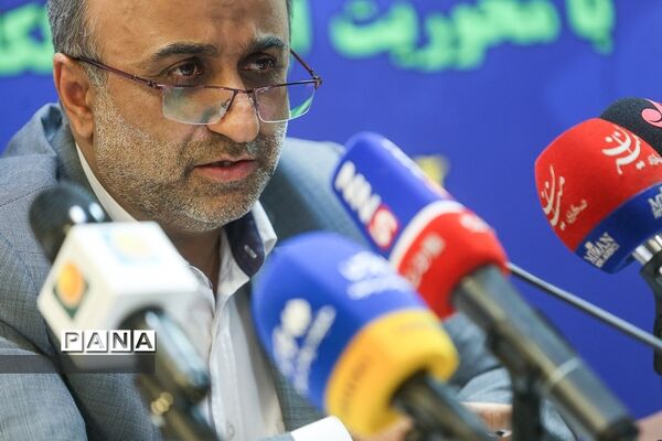 نشست خبری مدیرعامل مؤسسه صندوق ذخیره فرهنگیان