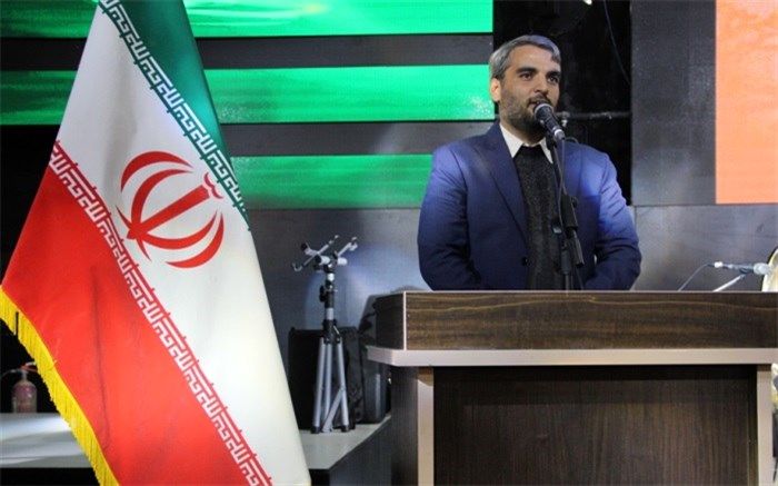 بازنشستگان آموزش و پرورش در طول خدمت خود با صلابت و اقتدار ایستادند