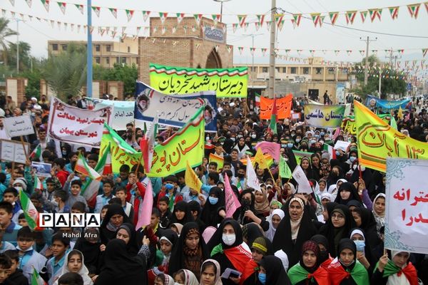 برگزاری اجتماع چند هزار نفری دانش‌آموزان و اقشار مختلف مردم شهرستان بهبهان