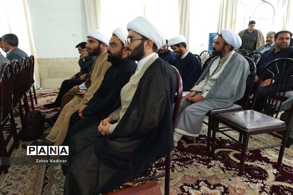 برگزاری اجلاس نماز در شهرستان آباده
