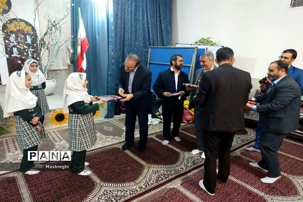 بازدید معاون پرورشی و فرهنگی اداره‌کل آموزش و پرورش استان اصفهان از مدارس کاشان