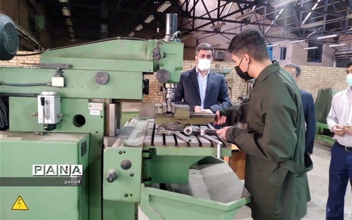 مهارت‌آموزی صحیح در مدارس، کیفیت خدمات در جامعه را بالا می‌برد