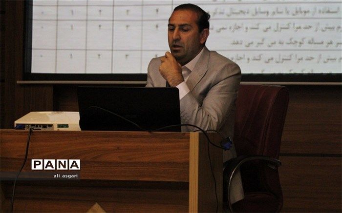 برخی از مشکلات والدین و نوجوان، ناشی از عدم شناخت درست شکل می‌گیرد