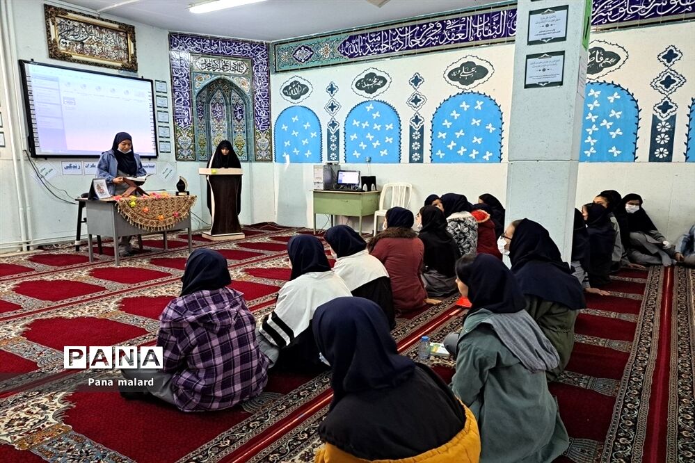 اجرای طرح یاریگران زندگی در مدارس ملارد