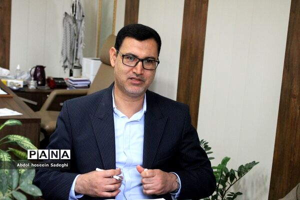 نشست هم‌اندیشی سفرهای تربیتی راهیان پیشرفت