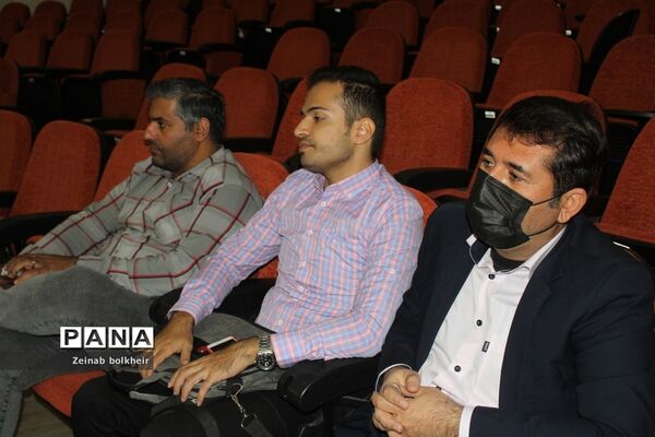 جلسه توجیهی دومین جشنواره ملی تئاتر درسی شهرستان بوشهر