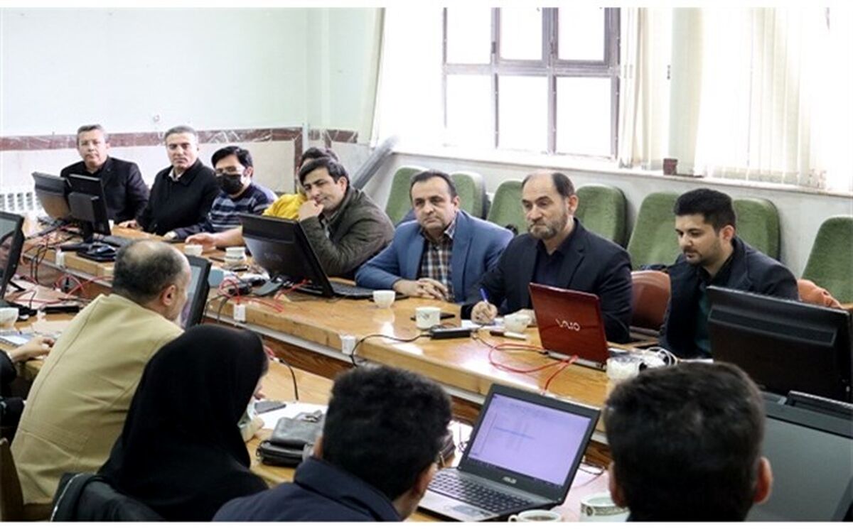 برای حل مشکلات در آموزش و پرورش باید درکنار هم تلاش کنیم