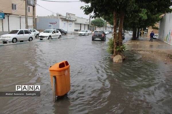 بارش باران و آبگرفتگی معابر در بوشهر