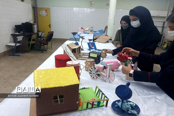 برگزاری نمایشگاه دستاوردهای دانش‌‌‌آموزان در آموزشگاه مهربانان و ثمین ملارد