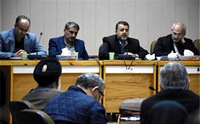اساتید با تمرکز بر مسئولیت حرفه‌ای و اجتماعی در دانشگاه و جامعه امیدآفرین باشند