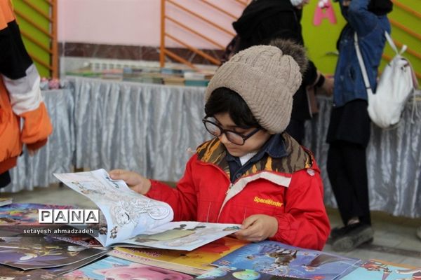 برگزاری نمایشگاه کتاب در گلوگاه