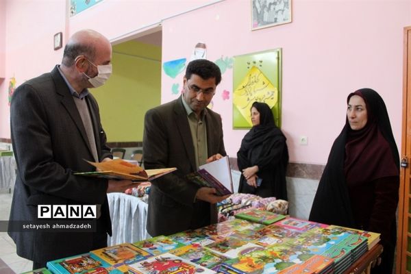 برگزاری نمایشگاه کتاب در گلوگاه