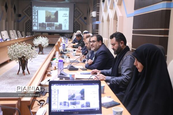 جلسه هماهنگی تشییع و خاکسپاری شهید گمنام در دانشگاه فرهنگیان قم