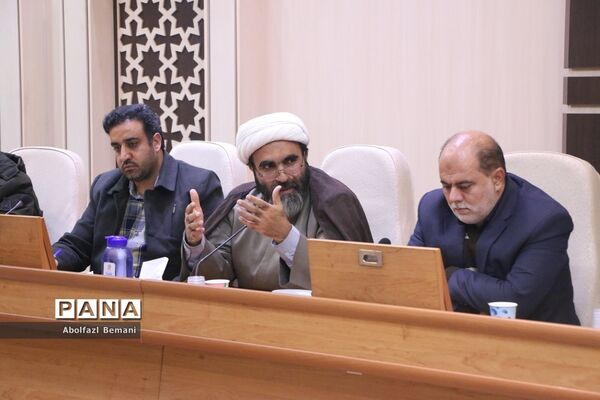 جلسه هماهنگی تشییع و خاکسپاری شهید گمنام در دانشگاه فرهنگیان قم