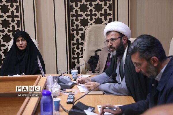 جلسه هماهنگی تشییع و خاکسپاری شهید گمنام در دانشگاه فرهنگیان قم