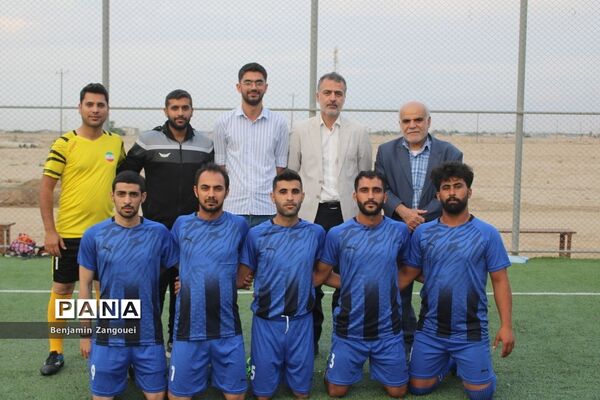 روستای آبطویل قهرمان مسابقات مینی فوتبال جام پرچم شهرستان بوشهر