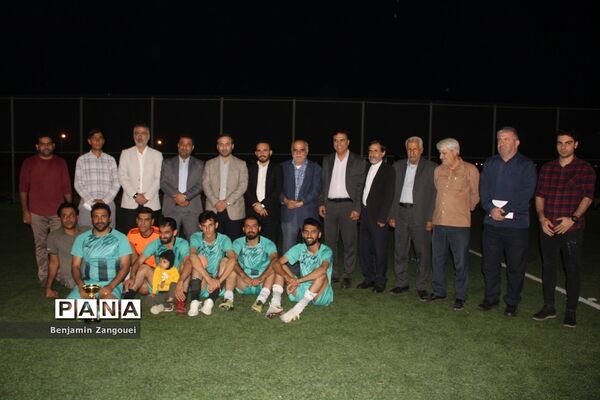 روستای آبطویل قهرمان مسابقات مینی فوتبال جام پرچم شهرستان بوشهر