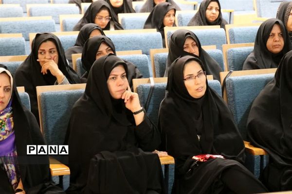 افتتاحیه جشنواره مصباح الهدی در ابرکوه