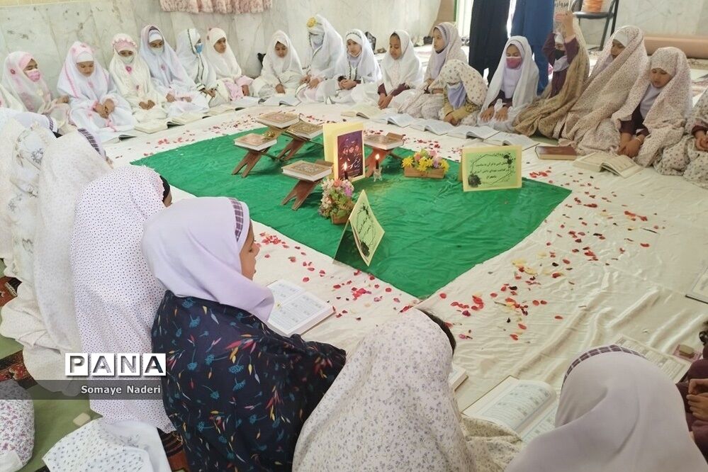 مستند «پاییز حرم» در حرم شاه‌چراغ رونمایی می‌شود