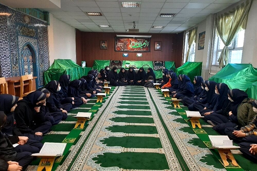 برگزاری مراسم سالروز شهادت حضرت فاطمه زهرا (س) در آموزشگاه فرهنگ ام‌ابیها (س)
