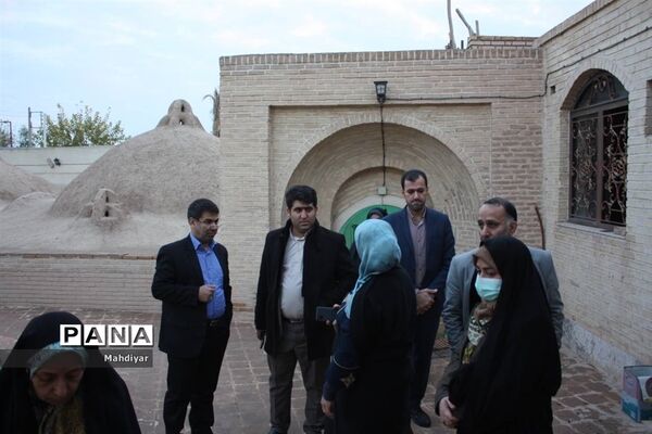 بازدید از حمام تاریخی روستای خاوه بخش جوادآباد