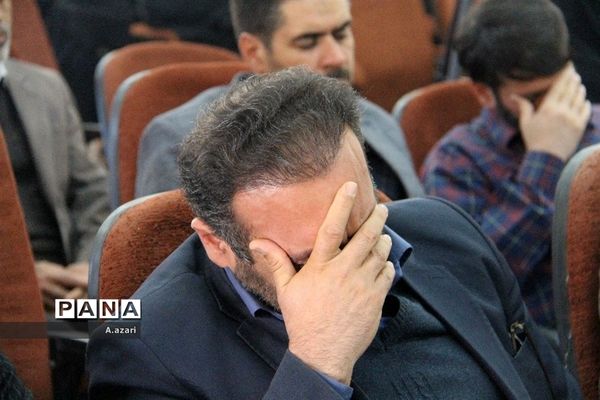 تشیع پیکر مطهر شهید گمنام در شهرکرد