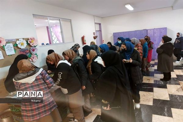 گرامیداشت سالروز شهادت حضرت فاطمه زهرا(س) در دبیرستان شاهد حجاب منطقه ۱۳