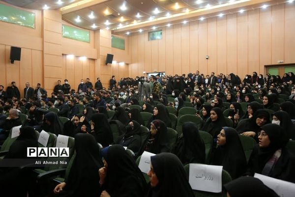 حضورمعاون رئیس‌جمهوری در جمع دانشجویان دانشگاه آزاد اسلامی قم