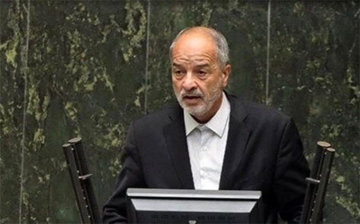 باید برای توسعه تجارت با چین و روسیه به‌طور جدی اقدام کنیم