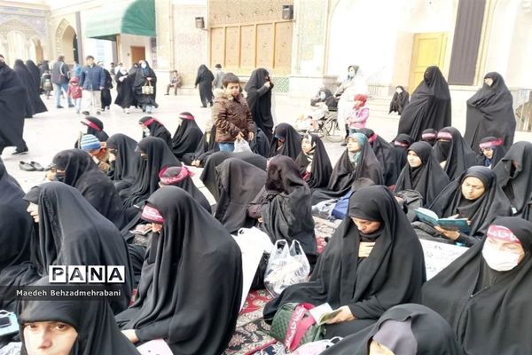 حضور بانوان انقلابی شهرستان قرچک در حرم مقدس حضرت عبدالعظیم حسنی(ع)