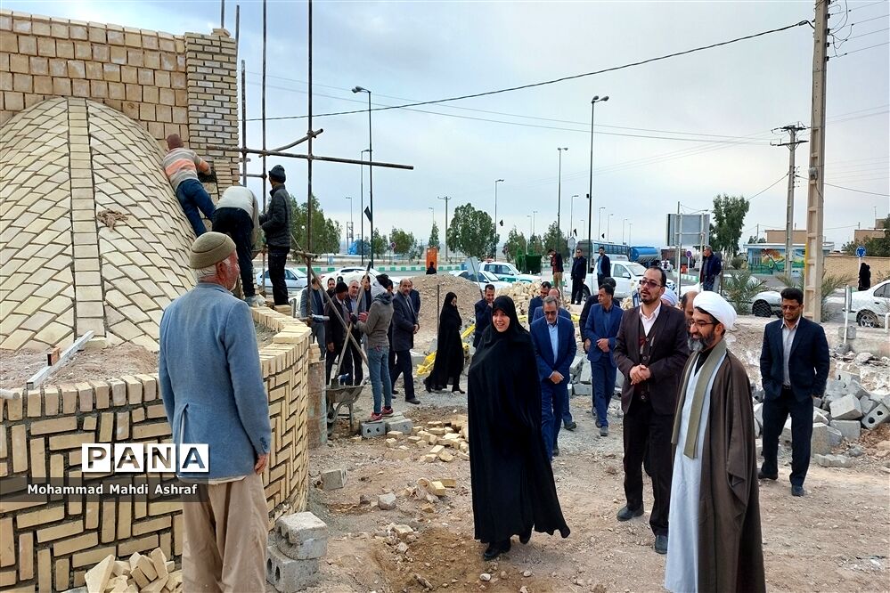 حضور کاروان خدمت شهرستان نایین در شهر انارک