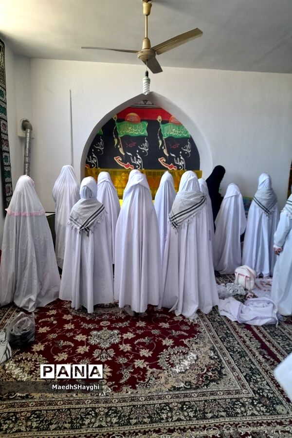 برپایی نماز با شکوه جمعه در شهرستان خلیل‌آباد